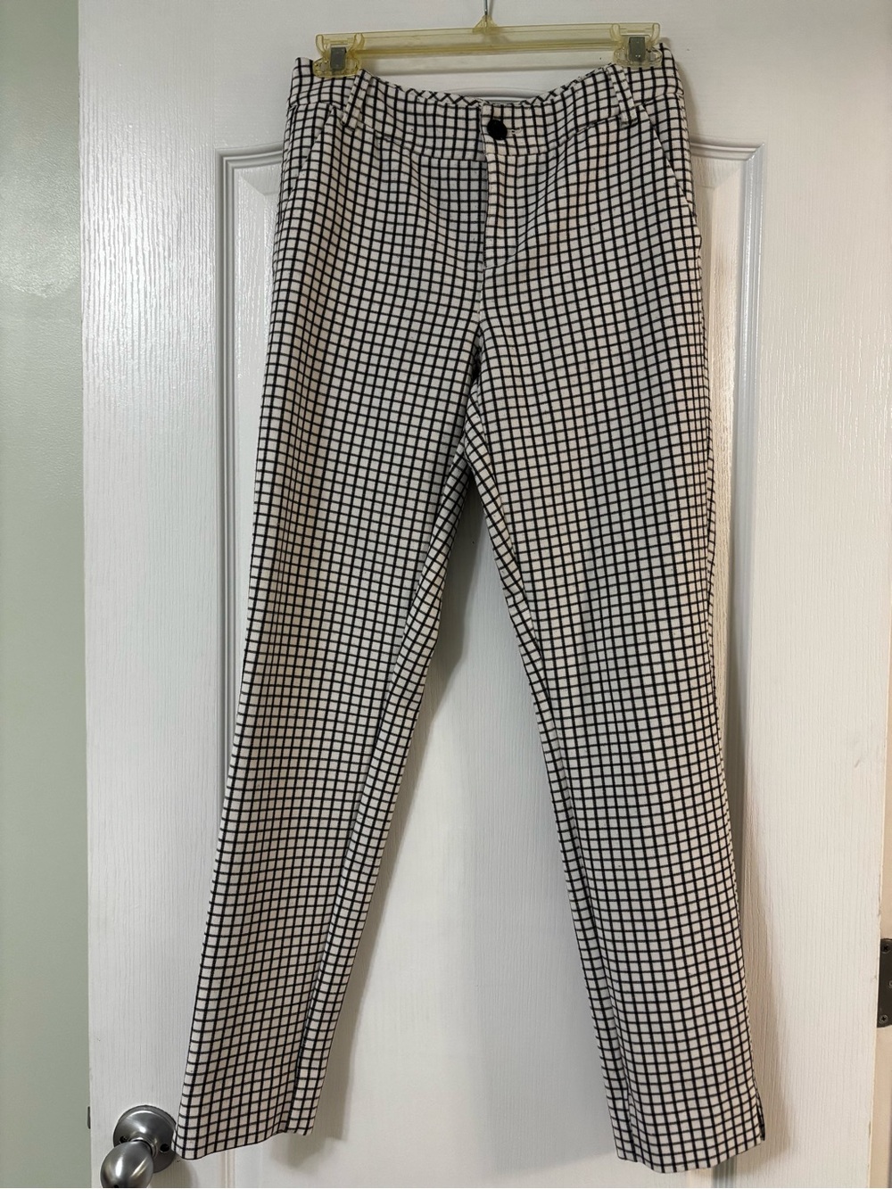 CAbi Black & White Knit Windowpane Pants Size 2